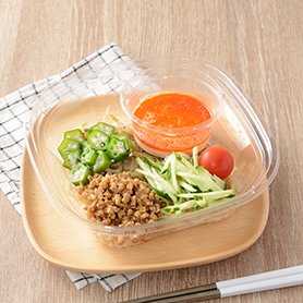 1/2日分の野菜が摂れるごま豆乳担々冷しフォー