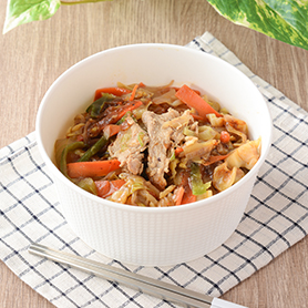 1/2日分の野菜が摂れる回鍋肉丼（もち麦入りご飯）
